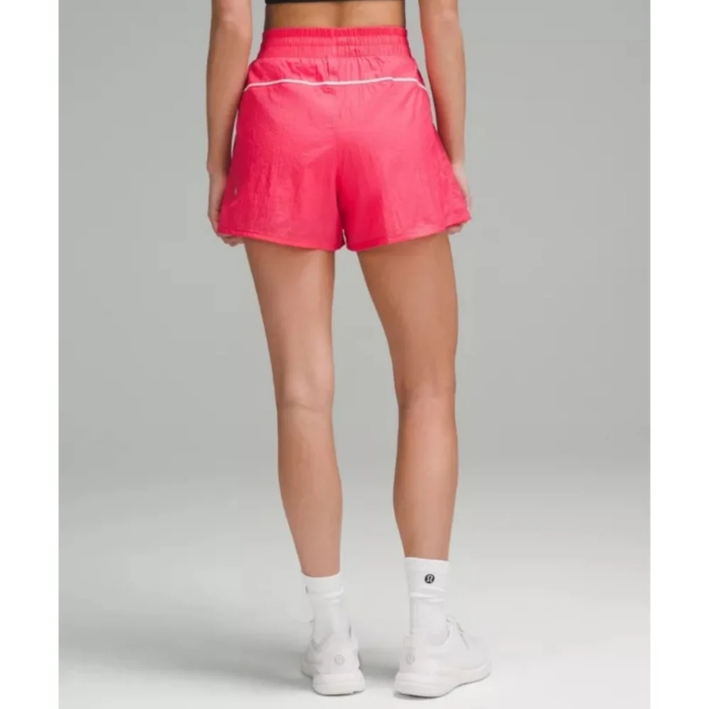Lululemon Glaze Pink License to Train High Rise Lightweight Nylon Shorts Size 0